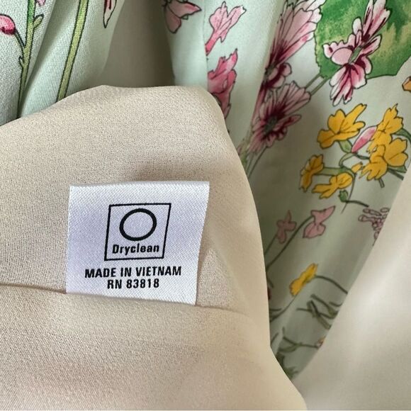 NWT Austin Reed Long Sleeve Green Floral Wrap Up Silk Dress - Picture 4 of 6